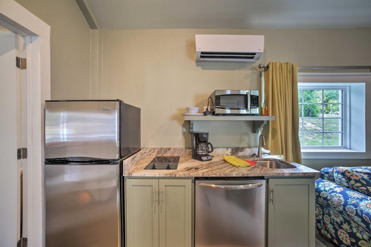 Downtown Branson Cottage With Pool Access! Dış mekan fotoğraf
