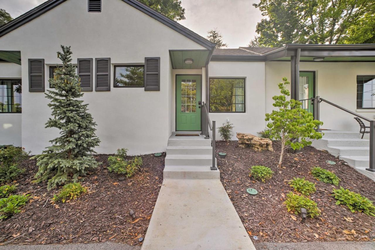 Downtown Branson Cottage With Pool Access! Dış mekan fotoğraf