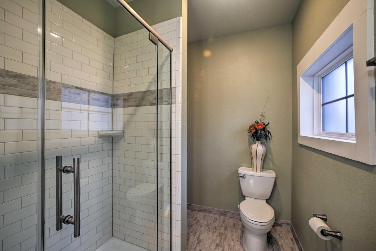 Downtown Branson Cottage With Pool Access! Dış mekan fotoğraf